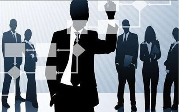 冯小平：大数据创新思维与企业变革之道