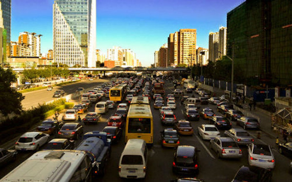 大数据预测报告发布：“十一”出行 如何避堵