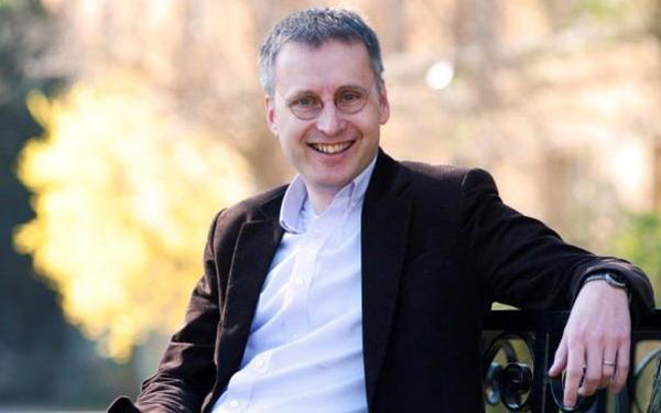 舍恩伯格：创新的关键是改善教学方式