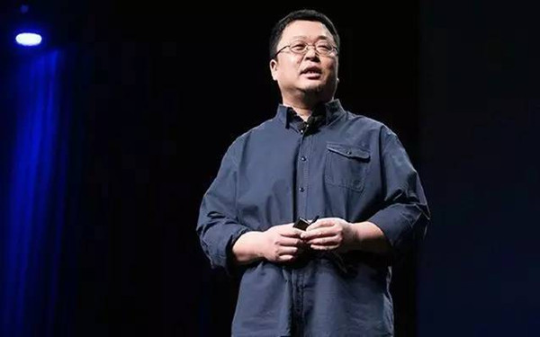 锤子科技完成新一轮融资，老股东力挺罗永浩