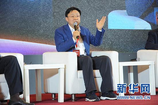 刘庆峰：建议把人工智能技术上升到国家战略高度