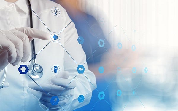 李克强:从百姓迫切需求领域发展健康医疗大数据