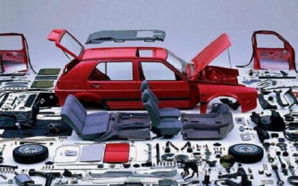 2017年汽车后市场规模过万亿，易到场景化、大数据优势占先机