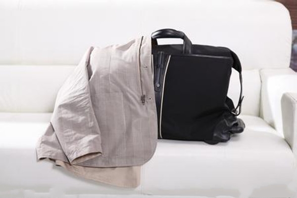 二手服饰包袋交易平台“只二”获数百万美元Pre-A轮融资，华创资本领投