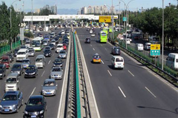 关注 | 交通部发布端午出行大数据：将现三个拥堵峰值