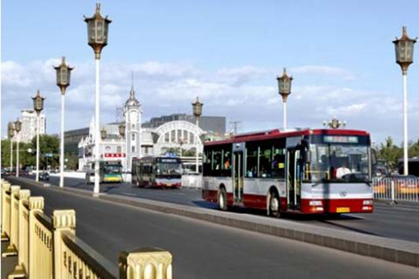 《2016年度中国主要城市公共交通大数据分析报告》发布