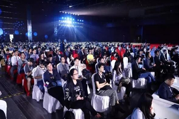 百分点首席数据官杜晓梦：大数据时代，怎么做全渠道的营销？