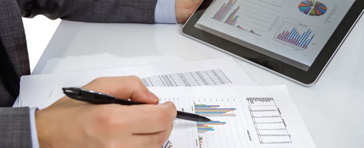 大数据,人工智能,预测分析