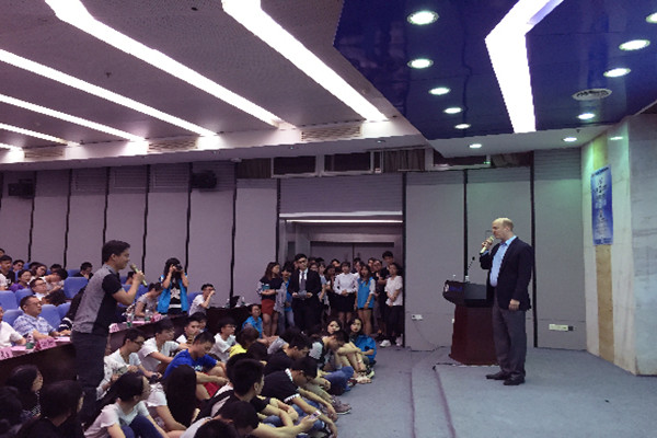 大数据时代里的算“数”家GuyPeri