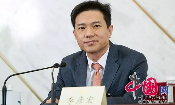 李彦宏：政府对大数据的开放应用已有较大改善
