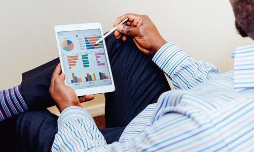 美国零售业站在数字化转型“十字路口”