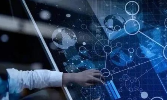 经济学研读：构成平行世界的数字经济和实体经济